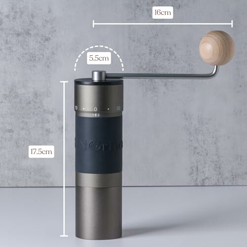 Manual coffee grinder with measurements